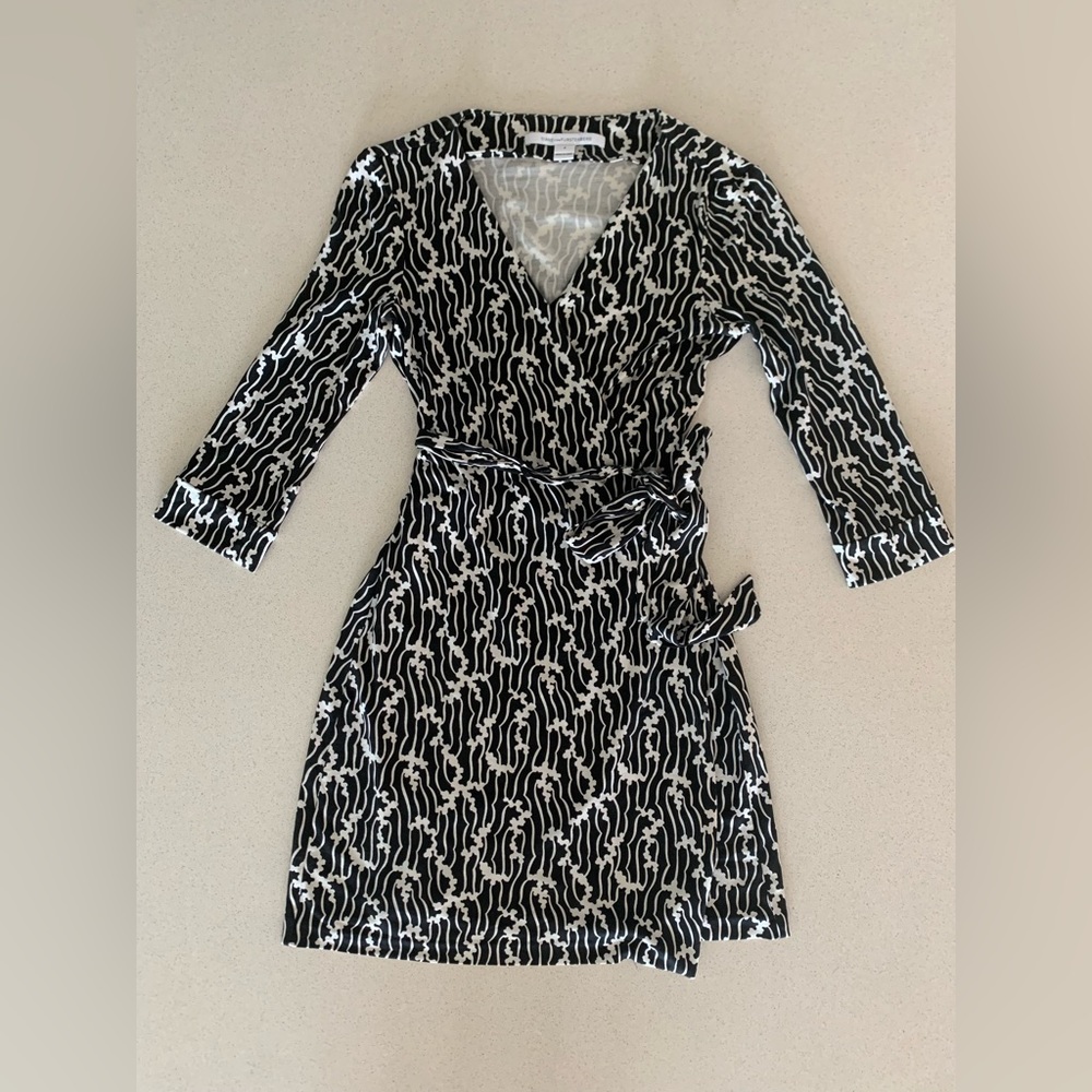 Diane Von Furstenberg Julian Silk Jersey Wrap Dress